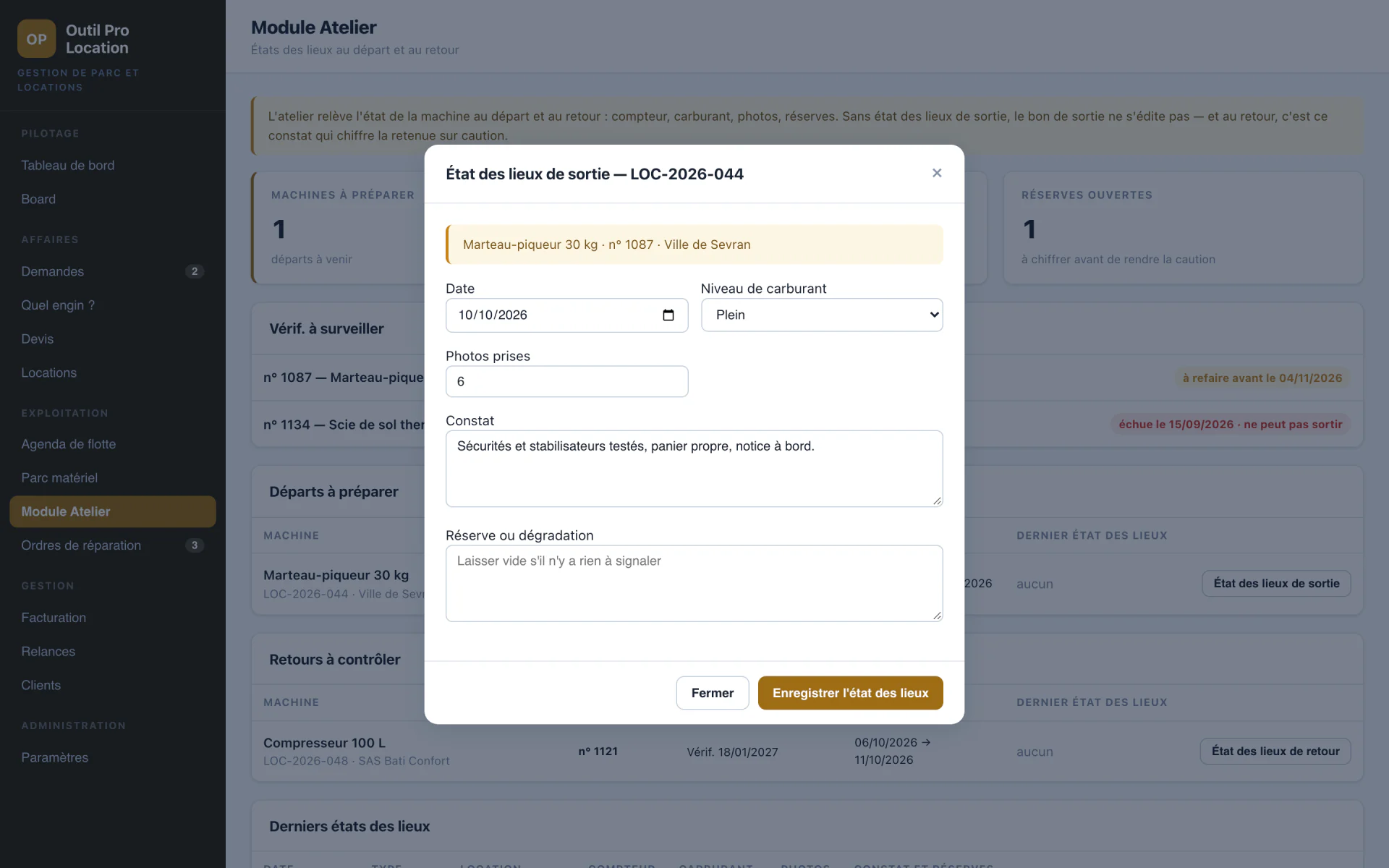 État des lieux de sortie dans le module Atelier : compteur, carburant, photos, constat.